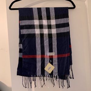 100% cashmere scarf